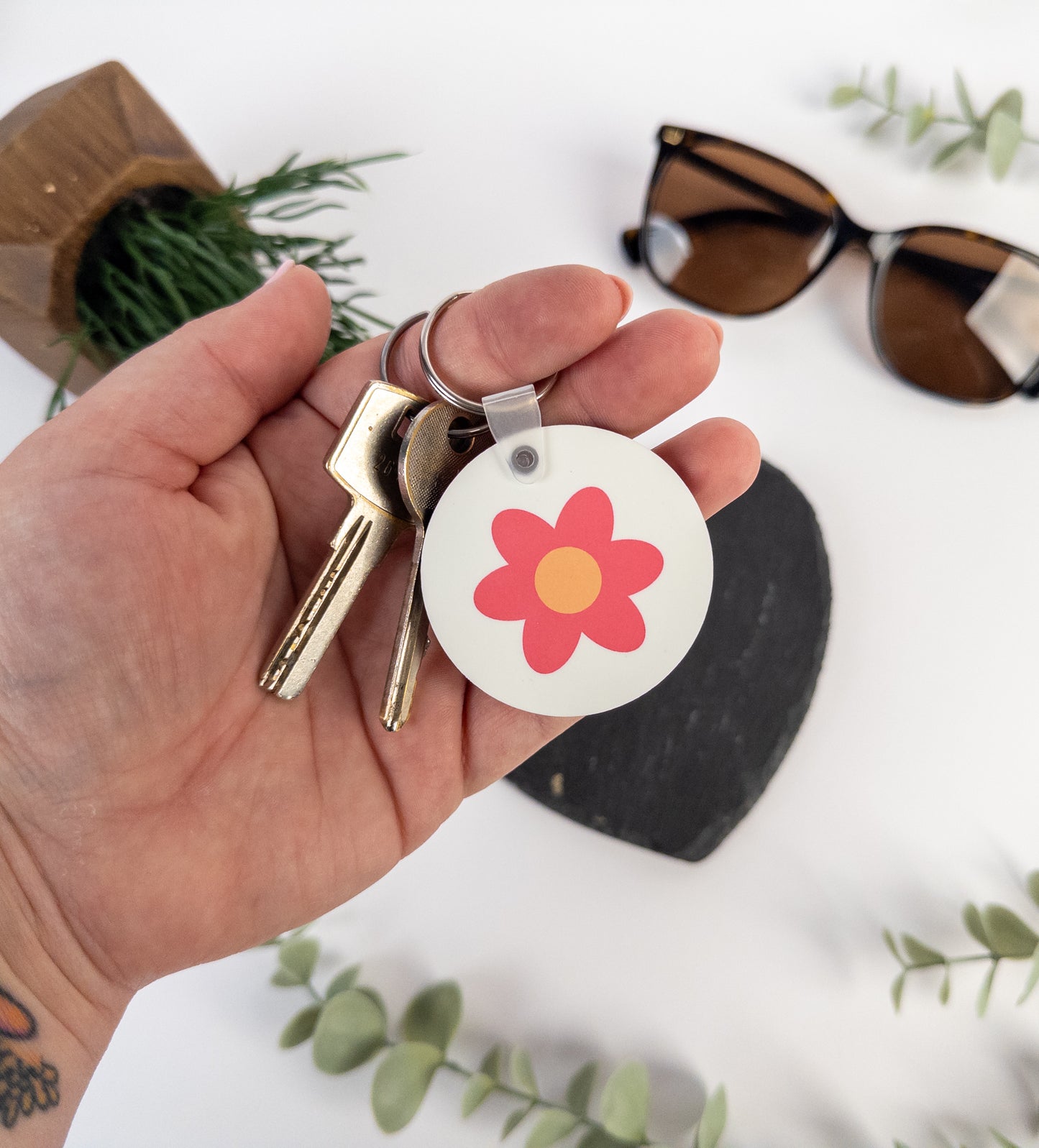 Pink Daisy Keyring